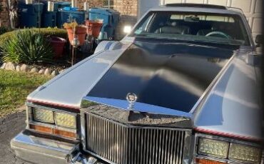 Cadillac-Seville-1980-SilverBlack-20