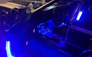 Cadillac-Seville-1980-SilverBlack