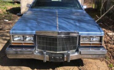 Cadillac-Seville-1981-2