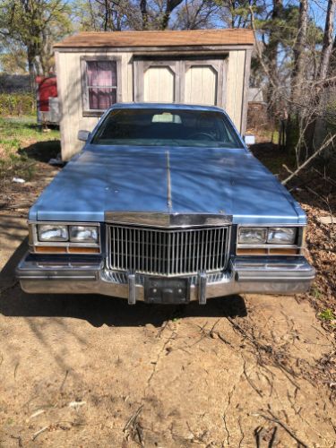 Cadillac-Seville-1981-2