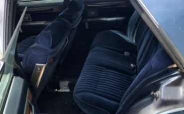 Cadillac-Seville-1981-5