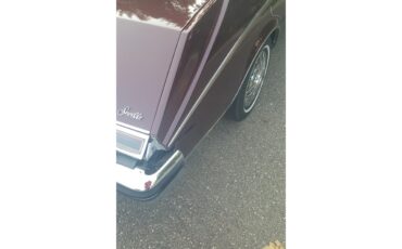 Cadillac-Seville-1984-Burgundy-Burgundy-2