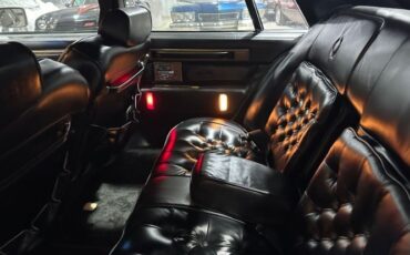 Cadillac-Seville-1984-GrayBlack-Black-Leather-11