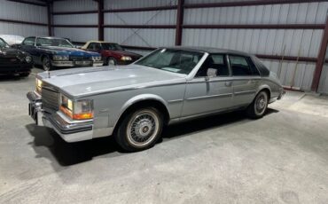 Cadillac-Seville-1984-GrayBlack-Black-Leather-6