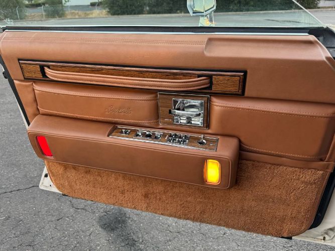 Cadillac-Seville-1984-White-1