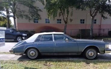 Cadillac-Seville-1985-1