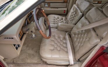 Cadillac-Seville-1985-4-Door-10
