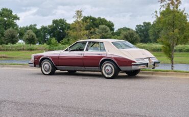 Cadillac-Seville-1985-4-Door-28