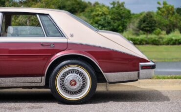 Cadillac-Seville-1985-4-Door-32