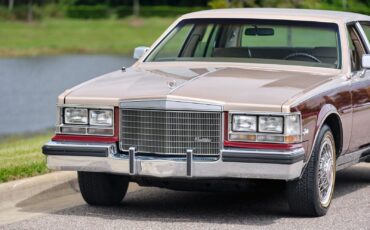 Cadillac-Seville-1985-4-Door-35