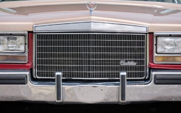 Cadillac-Seville-1985-4-Door-39
