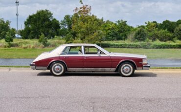 Cadillac-Seville-1985-4-Door-6
