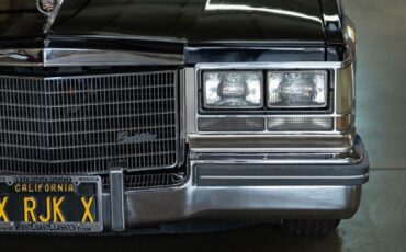 Cadillac-Seville-1985-Sedan-15