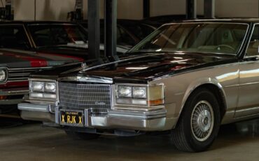 Cadillac-Seville-1985-Sedan-7