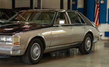 Cadillac-Seville-1985-Sedan-8