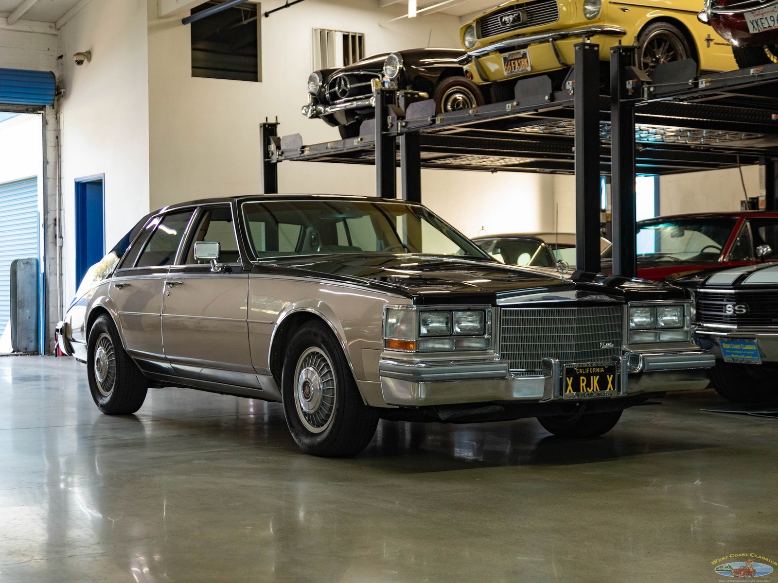 Cadillac-Seville-1985-Sedan-9