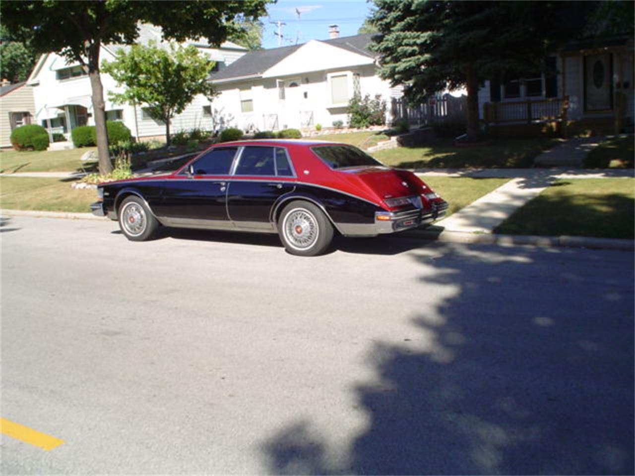 Cadillac-Seville-1985-Two-tone-Red-Black-Dark-Red-2