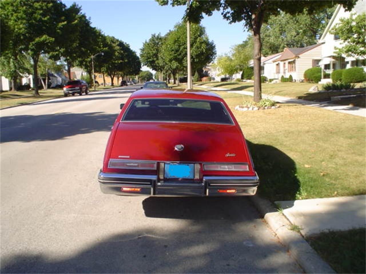 Cadillac-Seville-1985-Two-tone-Red-Black-Dark-Red-3