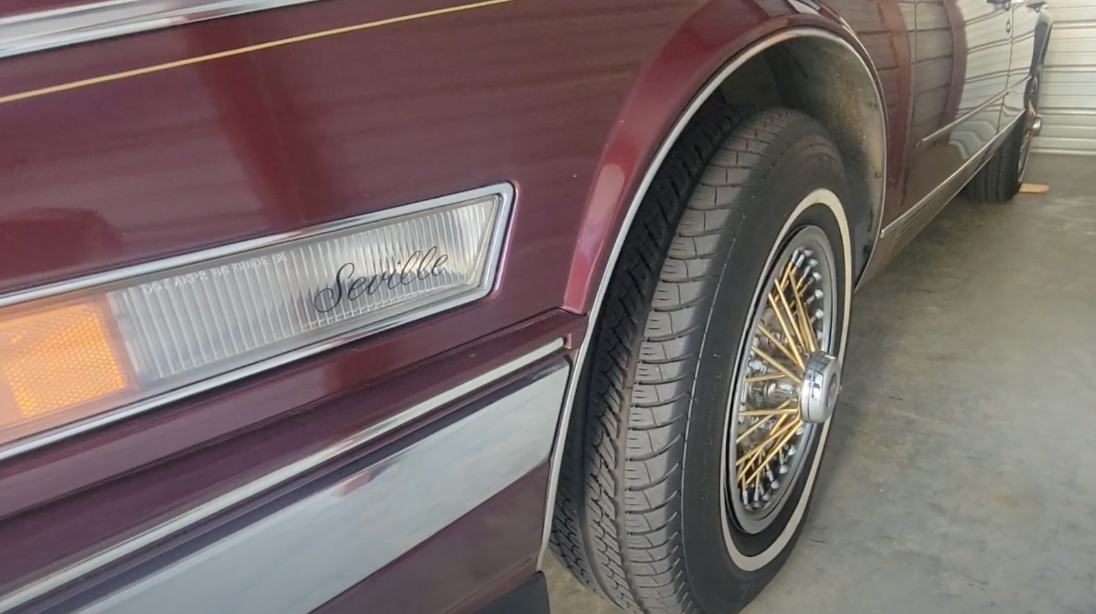 Cadillac-Seville-1988-12