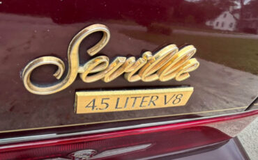 Cadillac-Seville-1988-3