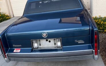 Cadillac-deville-1989-blue-1