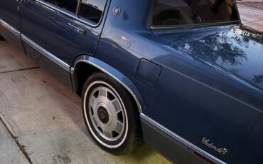 Cadillac-deville-1989-blue-2