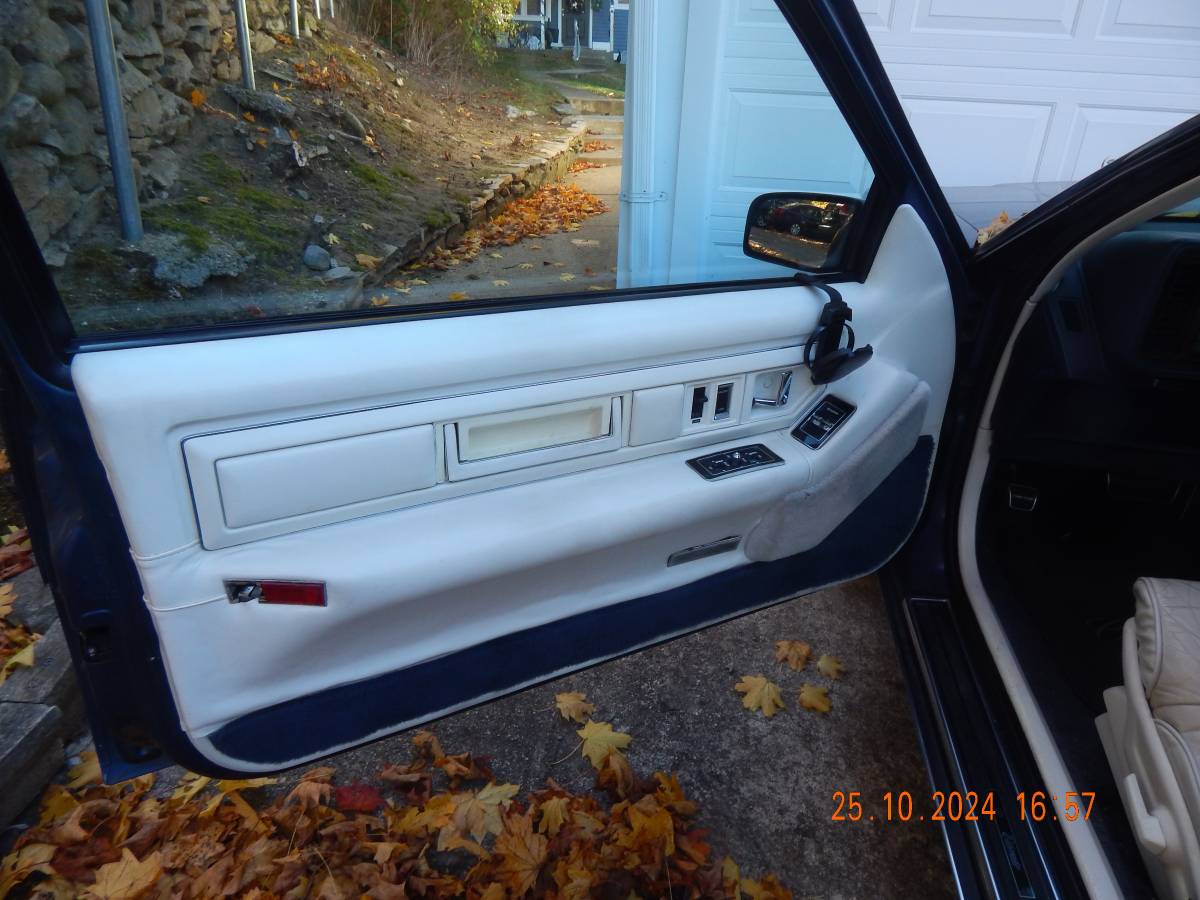 Cadillac-eldorado-1989-blue-6