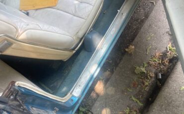 Cadillac-escalade-1976-9