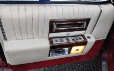 Cadillac-fleetwood-brougham-1987-red-6