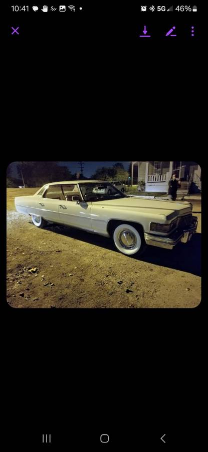 Cadillac-sedan-deville-1976-white-5