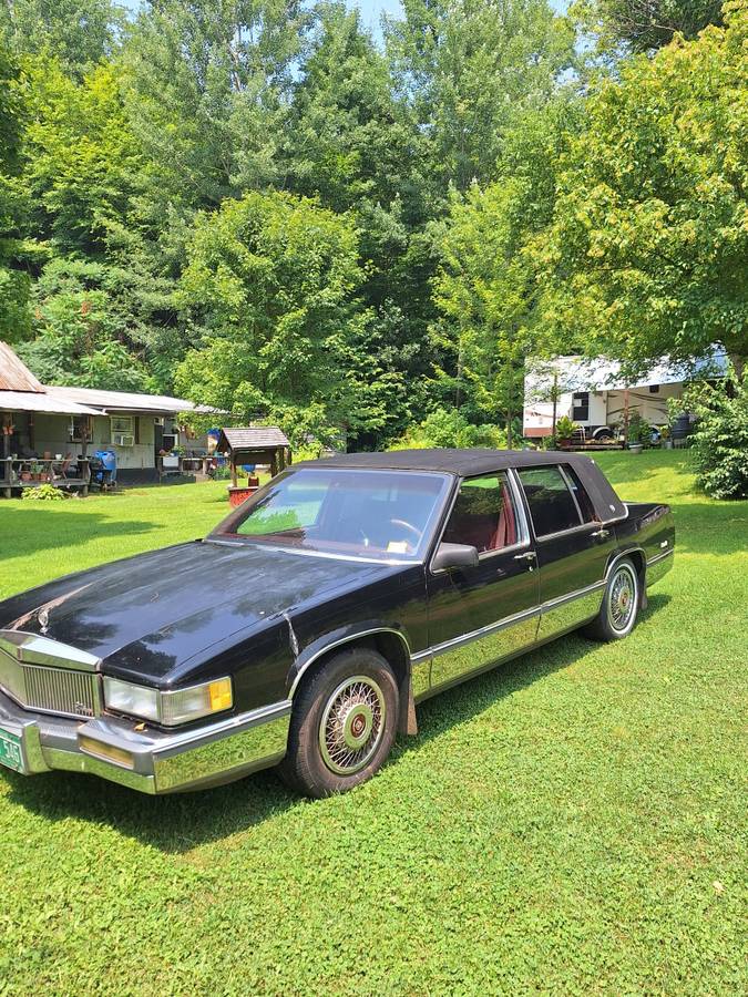 Cadillac-sedan-deville-1990-black-1