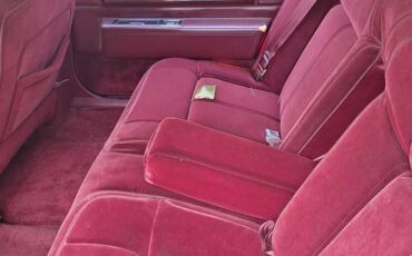 Cadillac-sedan-deville-1990-black-4