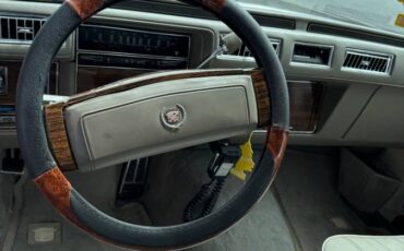 Cadillac-seville-1978-4