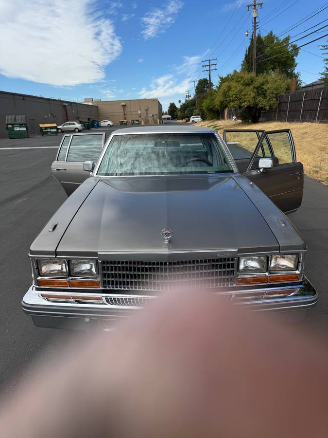 Cadillac-seville-1978-7