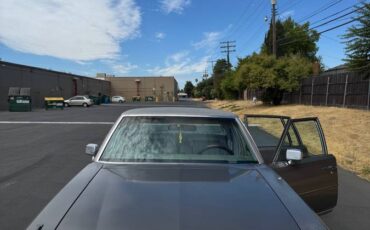 Cadillac-seville-1978-9