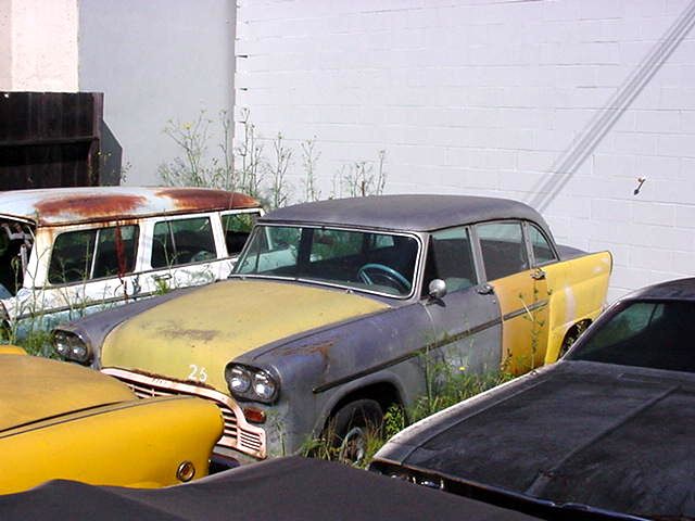 Checker-Marathon-1963-Gray-3