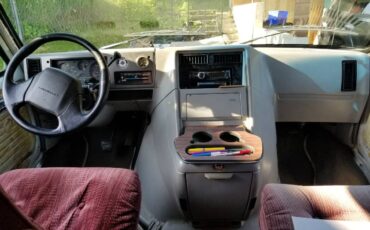 Chev-g30-1992-white-8