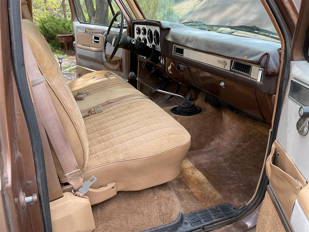 Chevrolet-1-ton-dually-1981-Brown-metallic-Beige-13