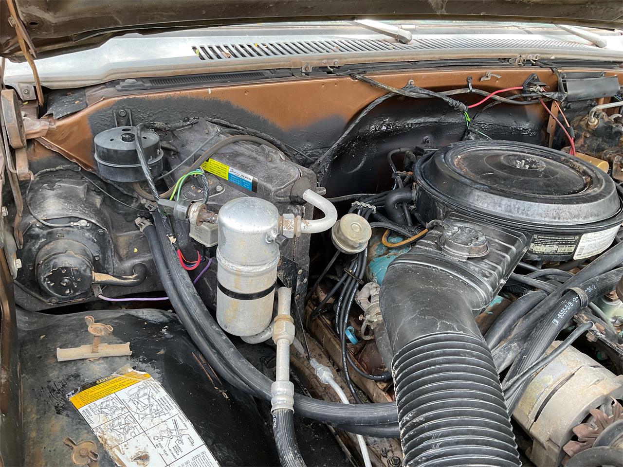 Chevrolet-1-ton-dually-1981-Brown-metallic-Beige-17