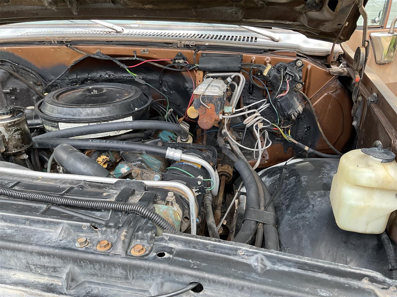 Chevrolet-1-ton-dually-1981-Brown-metallic-Beige-18