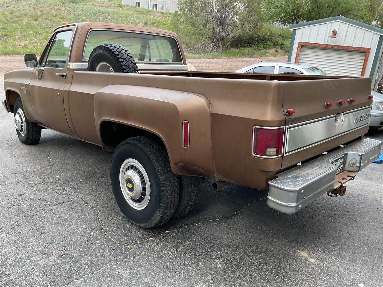 Chevrolet-1-ton-dually-1981-Brown-metallic-Beige-4