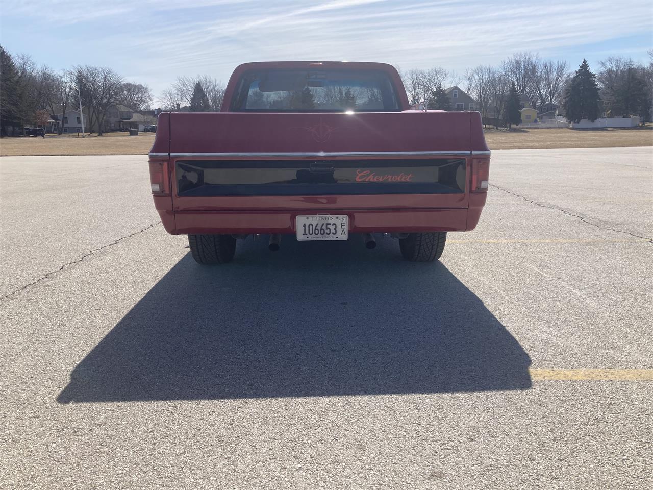 Chevrolet-12-ton-shortbox-1982-Red-Beige-1