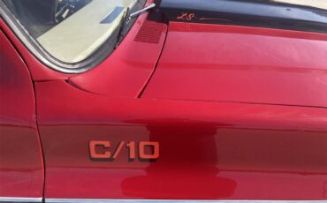 Chevrolet-12-ton-shortbox-1982-Red-Beige-5