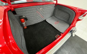 Chevrolet-150-1955-Brilliant-Red-Gray-34