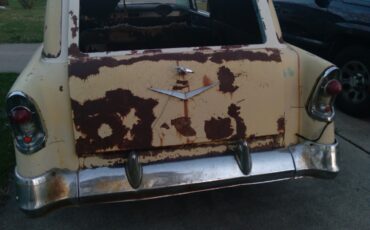 Chevrolet-150-1956-Sedan-3