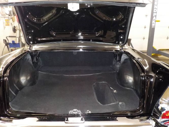 Chevrolet-150-1957-Black-3