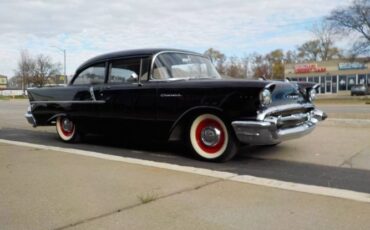Chevrolet-150-1957-Black
