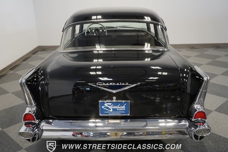 Chevrolet-150-1957-Black-Black-15