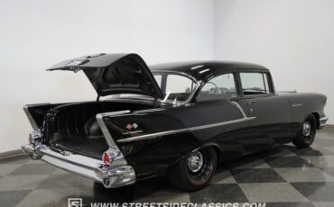 Chevrolet-150-1957-Black-Black-19