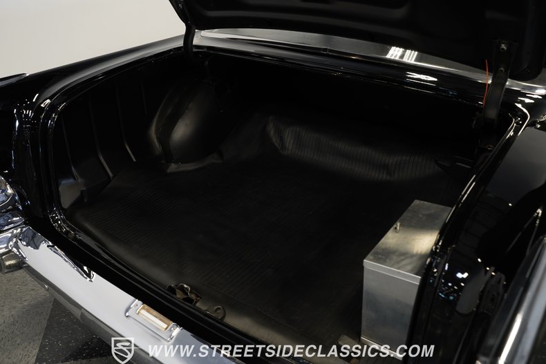 Chevrolet-150-1957-Black-Black-21
